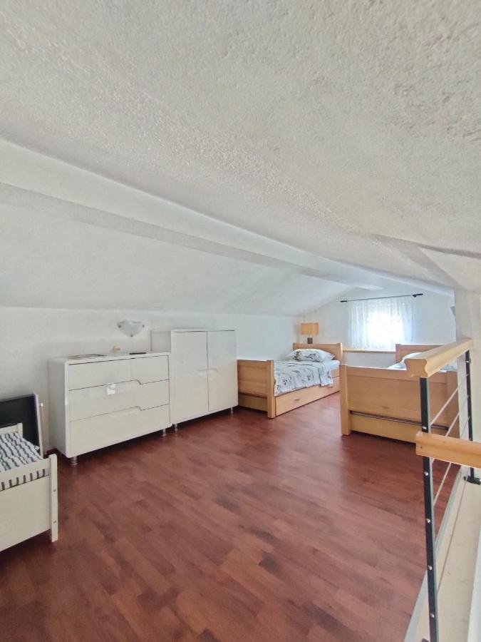 Baska Voda - Apartmani Vesna Екстер'єр фото