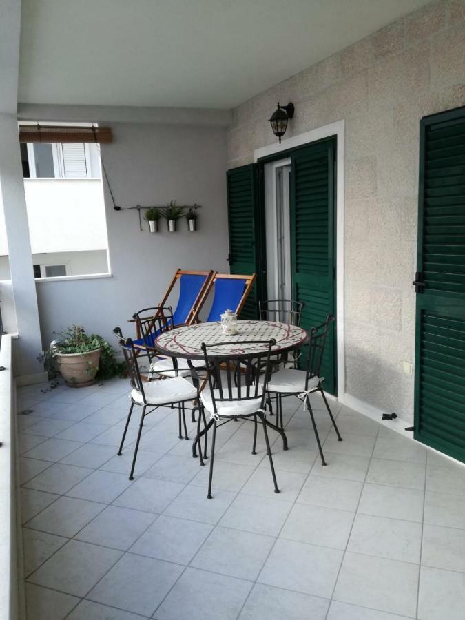 Baska Voda - Apartmani Vesna Екстер'єр фото